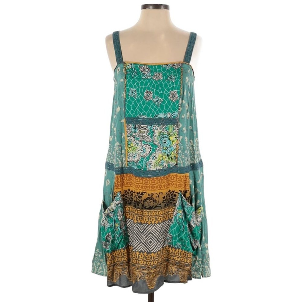 Tiny Embroidered Patchwork Scarf Print Sleeveless… - image 1